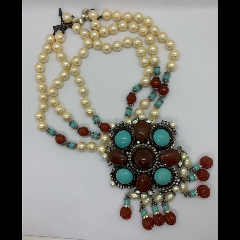 Lawrence Vrba - High End Jewelry - Detachable